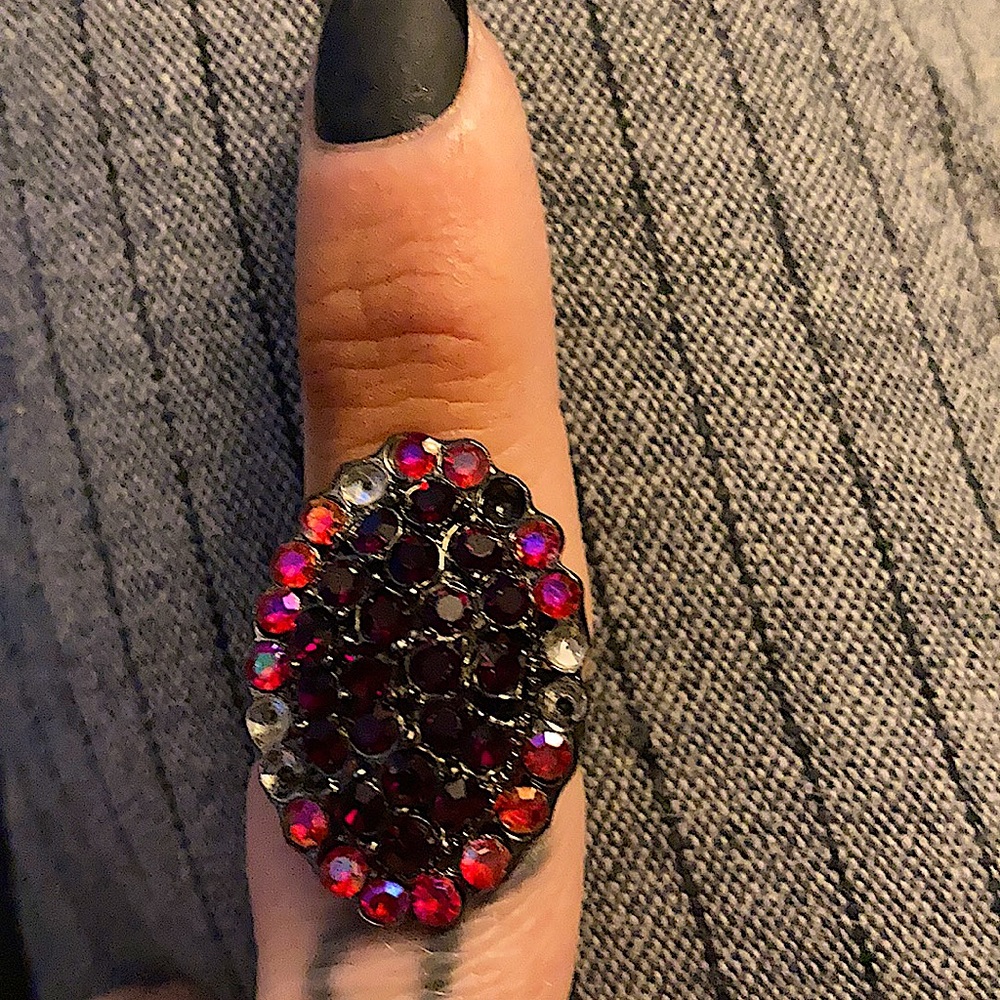 Adjustable ring